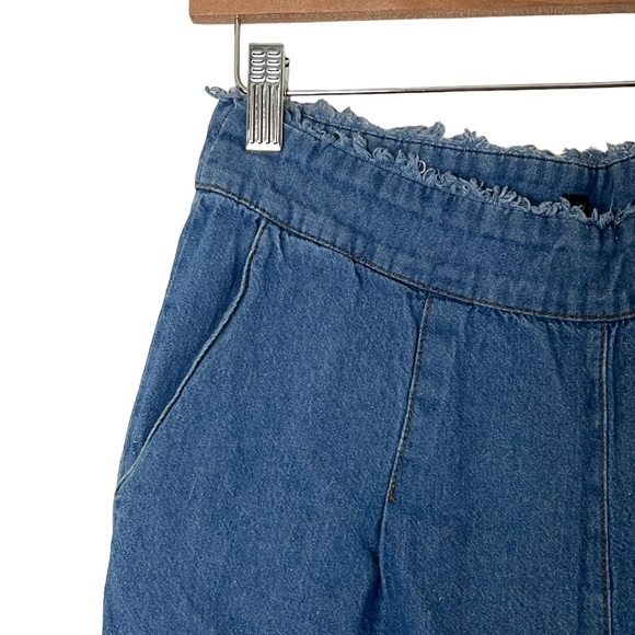 4SI3NNA | High rise cotton wide leg cropped chambray pants size medium - Picture 6 of 14